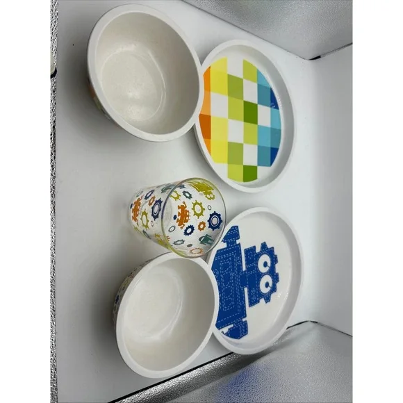 Circo Kids 5 Piece Melamine Dinnerware Set Robot Gears Checkered Multicolor