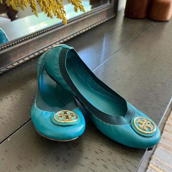 Tory Burch Teal Leather Logo Ballet Flats with Gold Emblem