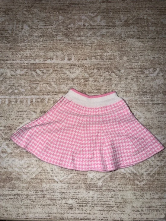 Pink & White Houndstooth Knit Circle Skirt