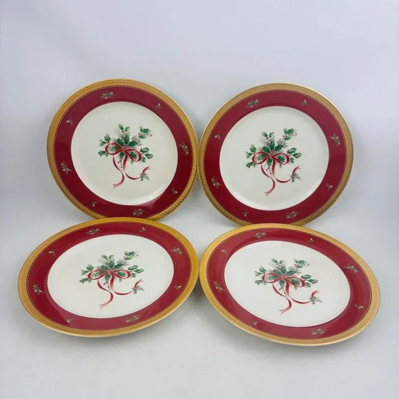 Mikasa Palatial Holly Gold Salad Dessert Plate Set of 4 Red Gold Trim Holidays