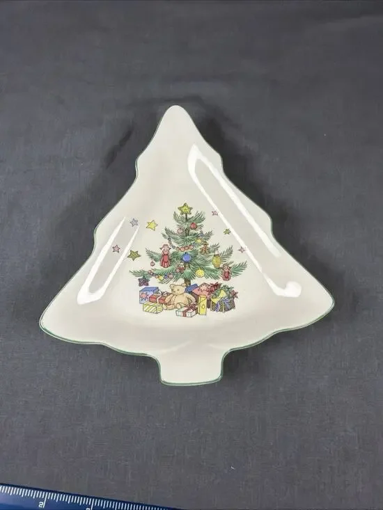 Nikko Japan Christmas Tree Shaped Plate vintage Candy Dish