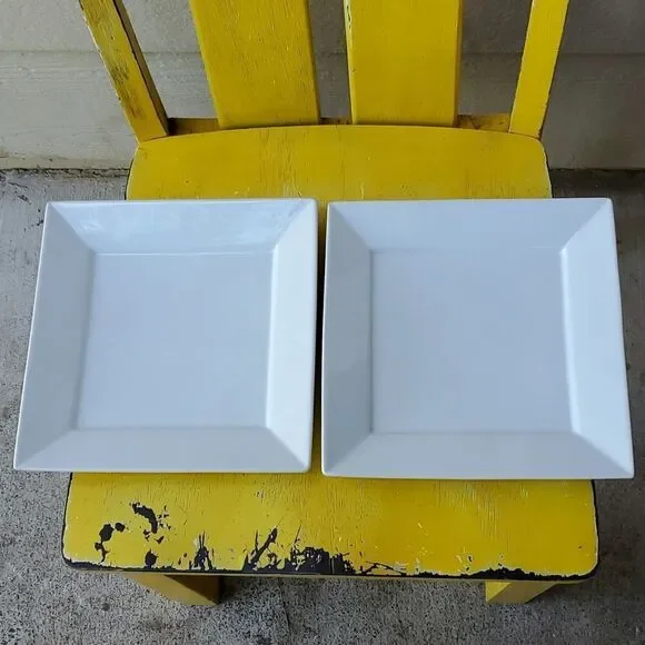 Palm Restaurant White Square Dinner Plate set of 2 9.75