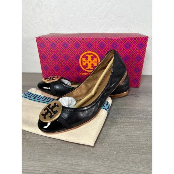 Tory Burch Minnie Cap Toe Ballet Flat Perfect Black Leather Gold Logo Size US 6M