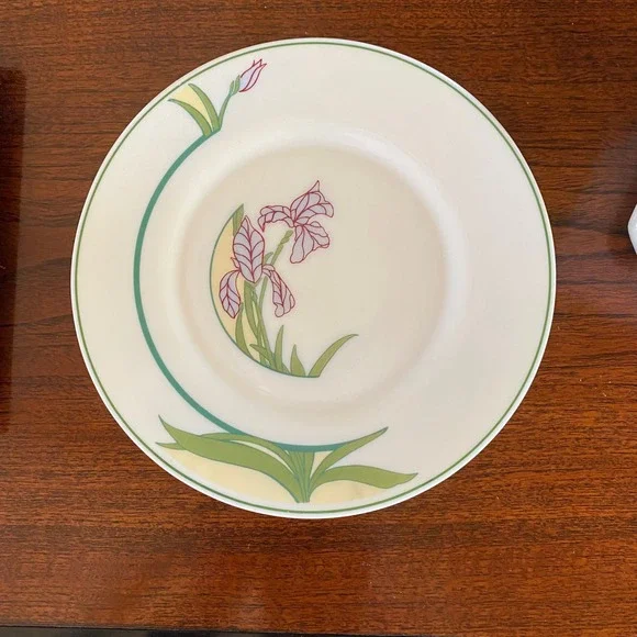 VTG Arcopal‎ France Ingenue Salad Plates Set of 4 Purple Iris Green Band 7.75