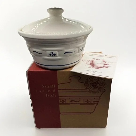 Longaberger Woven Traditions Pottery‎ Classic Blue Small Covered Dish New in Box
