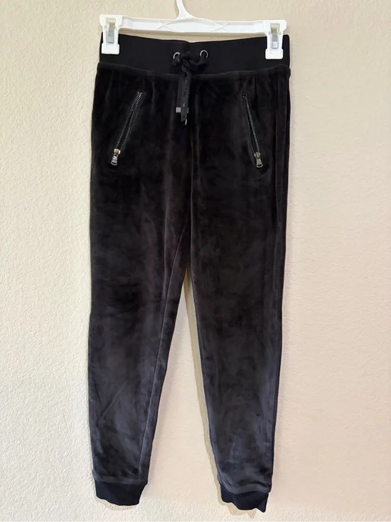 XOXO Girls Size 10 Black Velour Jogger Pants Zip Pockets Drawstring Y2K