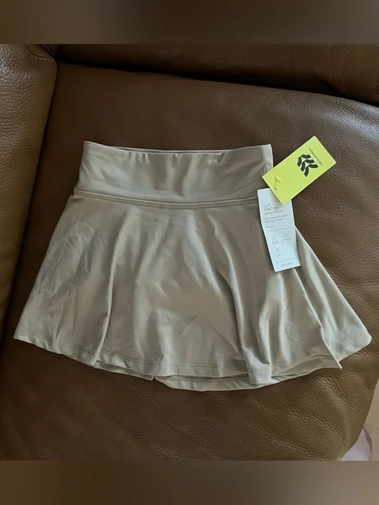 NEW Super Soft Beige Uniform Skirt/Skort (with shorts with pockets) kids xs 4/5