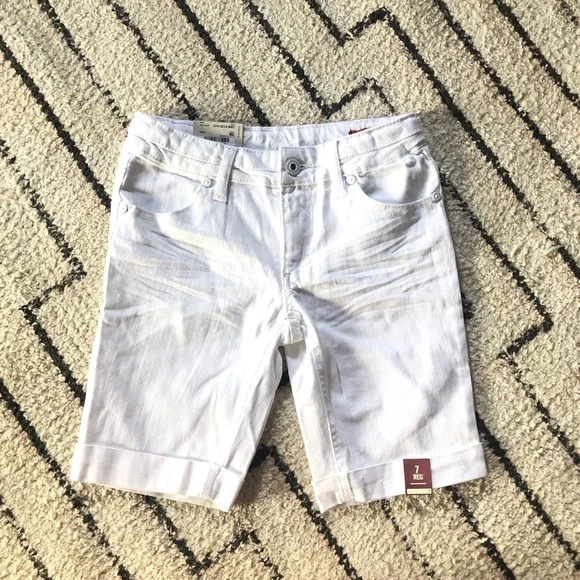 Arizona jean shorts NWT