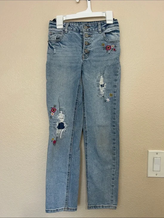 Cat & Jack Light Blue Embroidered Distressed Straight Leg Jeans