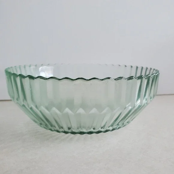 Cottagecore Glass Serving Bowl Light Green Ribbed Scalloped Edge Vintage Style