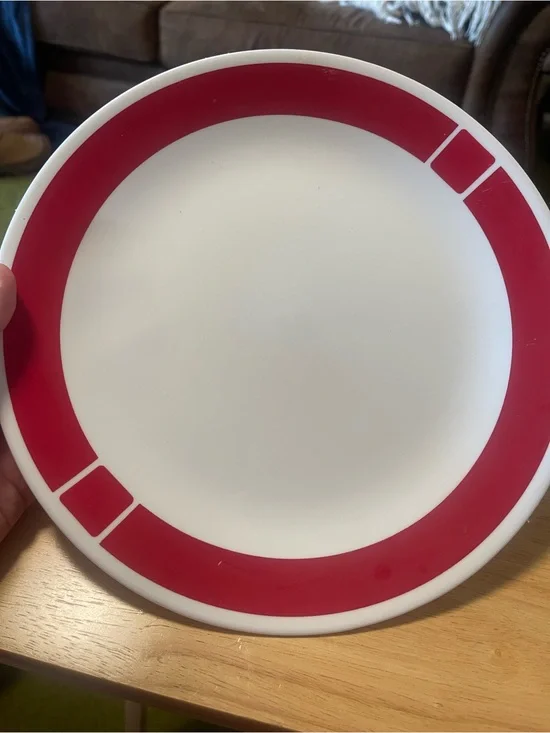 Vintage Corelle Urban Red 10.25” Dinner Plate, Chip Resistant, Lead Free