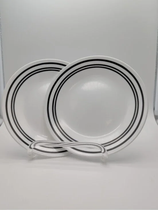 Corelle Classic Cafe Black Bread/Dessert 6-3/4”Plates Set Of 2 USA Pre-owned USA