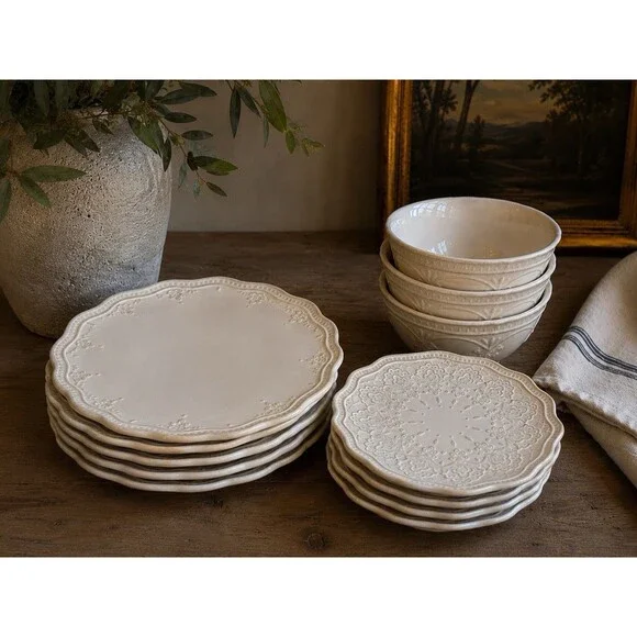 Pioneer Woman Embossed Stoneware Dinnerware Set 15 Pieces Plates & Bowls