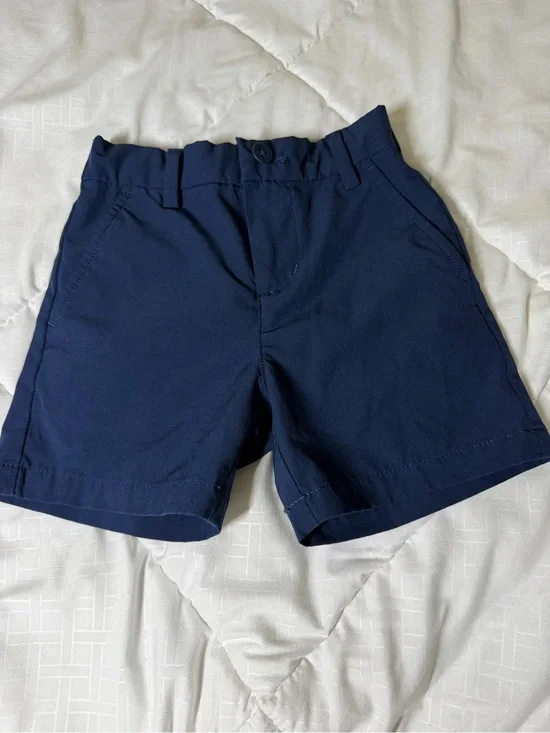 Vineyard Vines Navy Kids performance Shorts