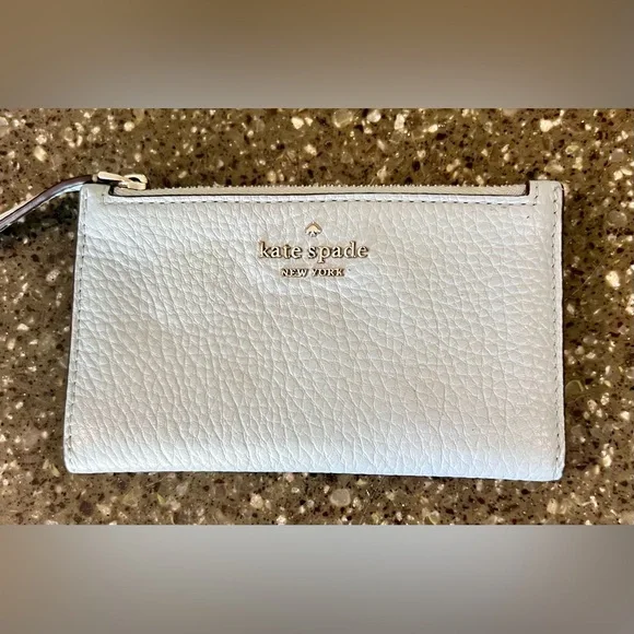 Kate Spade New York Leila Pebbled Leather Slim Bifold Wallet - Light Blue Cute