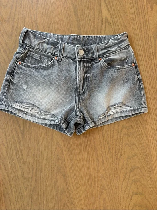 Girls H&M Gray Denim Jean Shorts NWOT
