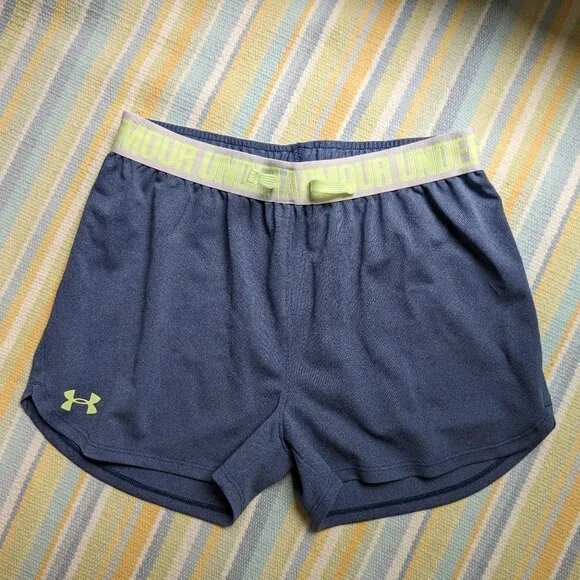 ⭐ Under Armour blue athletic shorts YLG