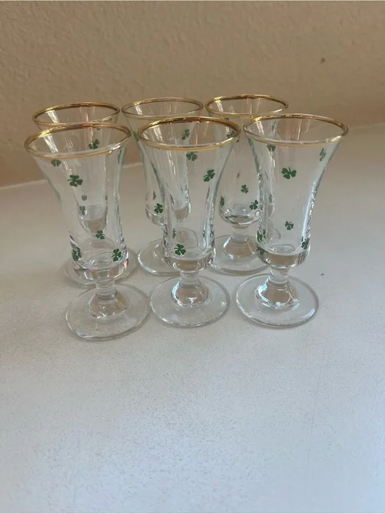 Set of 6 Gold-Rimmed Vintage Shot Glass Cordial with Green Shamrock Clover