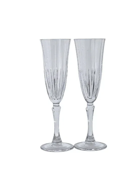 2 RCR Recital Champagne Glasses 9