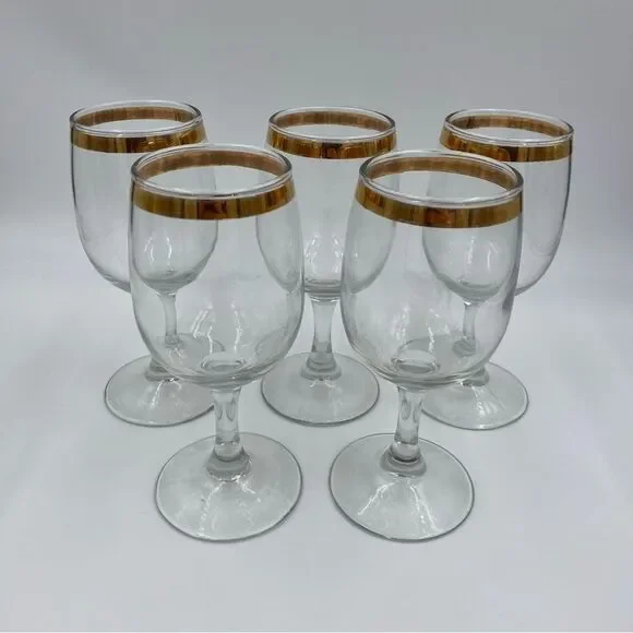 Vintage Mid-Century Gold Rimmed Wine Glass Set‎