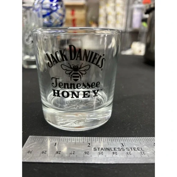 Jack Daniels Tennessee Honey Whiskey Rocks Glass Bumblebee Logo Embossed 8 oz.‎