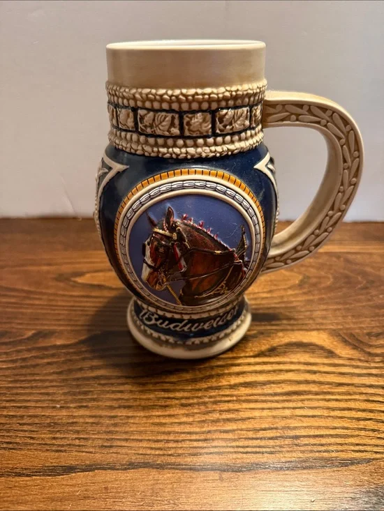 Vintage 2005 LE Budweiser Navy and Cream Clydesdale Relief Stein
