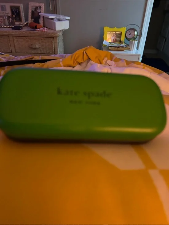 Kate Spade Eyeglass case with Cleaning cloth
