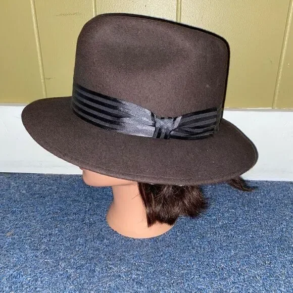 Dobb Main Street men M 100% wool Felt Fedora w/satin accent ribbon brown