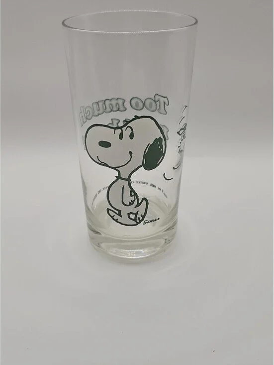 Vintage A&W Snoopy “Too Much Root Beer” Glass Green Outlined