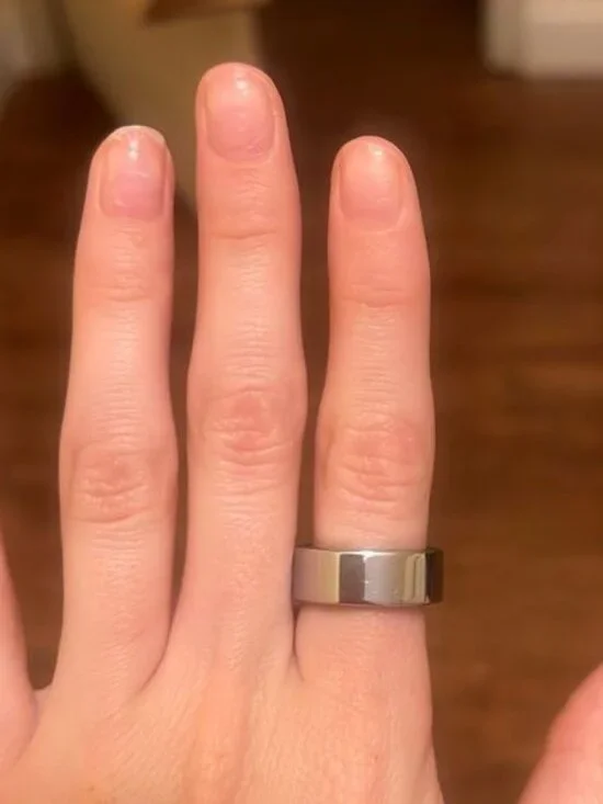 Oura Ring Gen3 Silver Size 8 with Charger