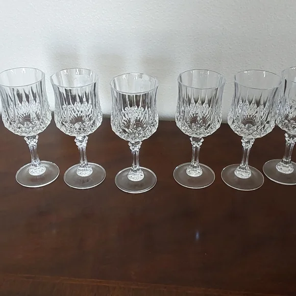 Cristal D'Arques Longchamps Elegant  Lead Crystal Wine‎ Glass Set Of 8