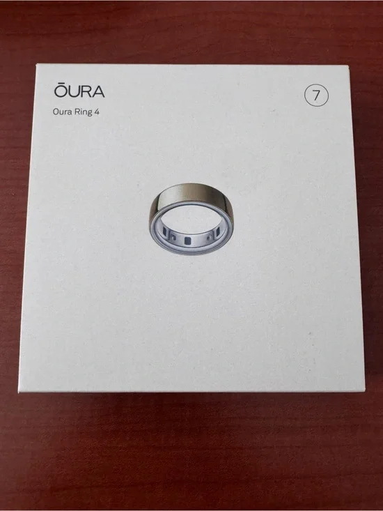 Oura Ring 4 Gold Finish (Size 7)