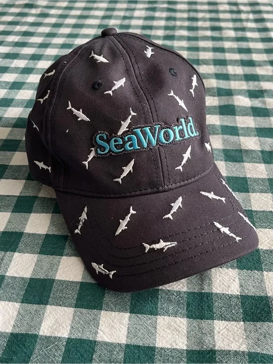 NWT SeaWorld Navy Blue Shark All Over Print Embroidered Baseball Adjustable Hat