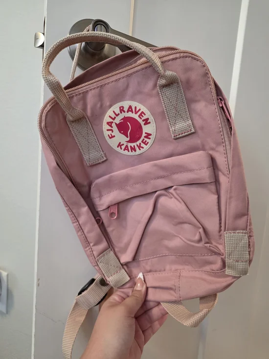Fjallraven Kanken Mini Backpack in Dusty Pink