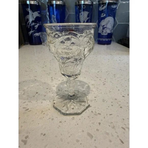 McKee Rock Crystal Clear 4