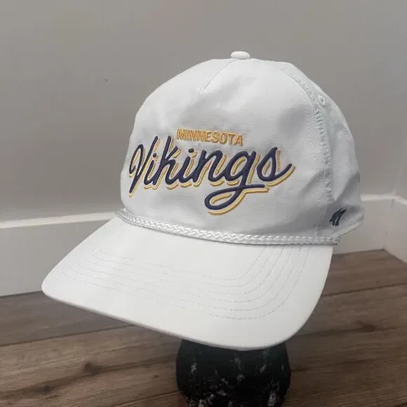 Minnesota Vikings Football Roper Script White Snapback Hat Cap OSFM '47 Brand