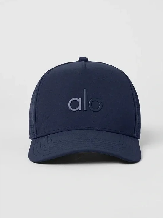 Alo Yoga Performance District Trucker Hat - Navy