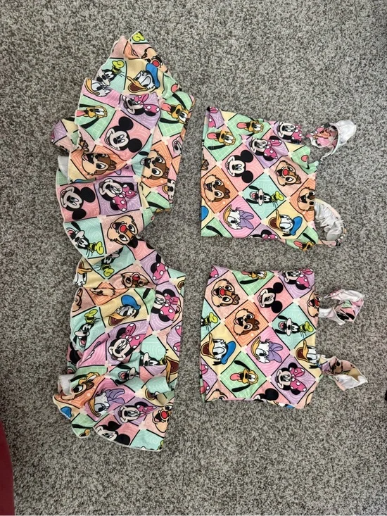 Kids Multicolor Character Print Swim Set