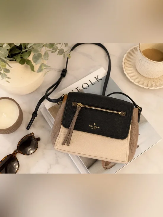 Kate Spade New York Cobble Hill Colorblock Pebbled Leather Crossbody Bag