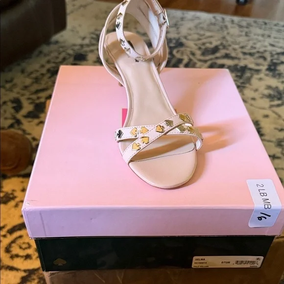 NIB Kate Spade Pale Vellum and Gold Sandals. Size 7.5