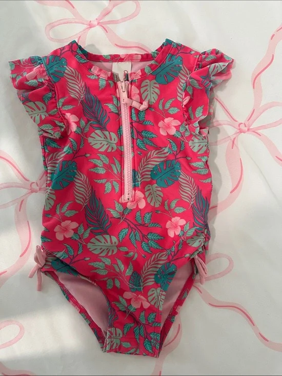 Cat & Jack Girls Pink Floral One-Piece Swimsuit