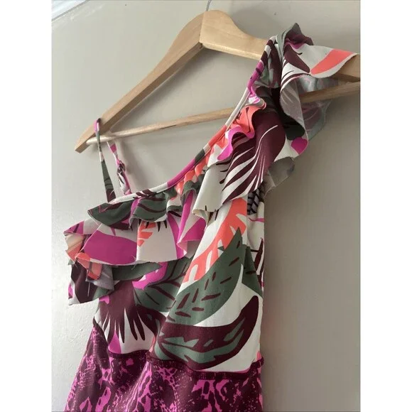 Majji Girls Reversible Bathing-suit Mix Print Ruffle Shoulder Size 6* See measur