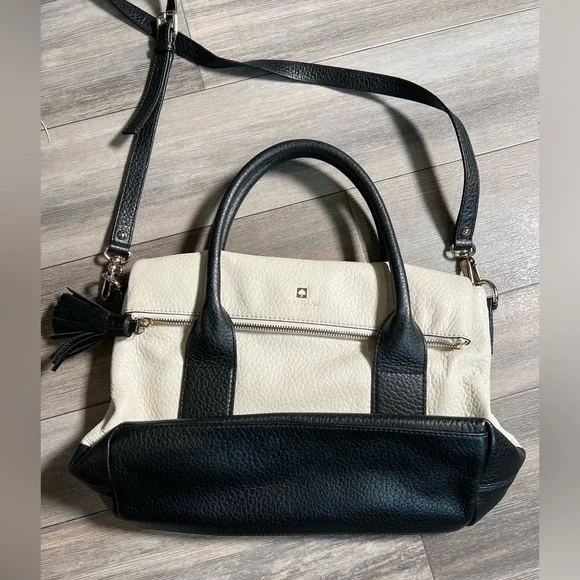 Kate Spade Super Cute Large Bag- Ton‎ of Space