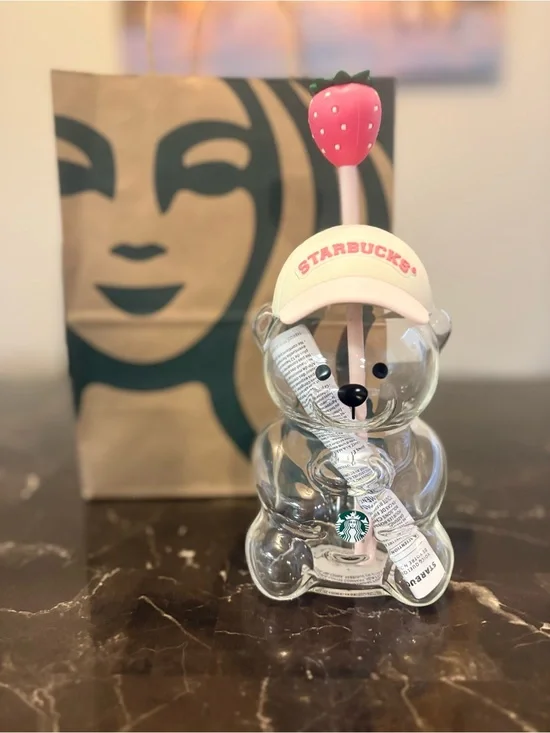 Authentic Starbucks Bearista Strawberry PinkCup 2026