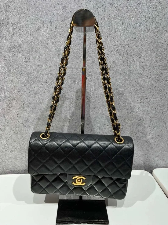 CHANEL Black Quilted Shoulder Bag with Gold Hardware