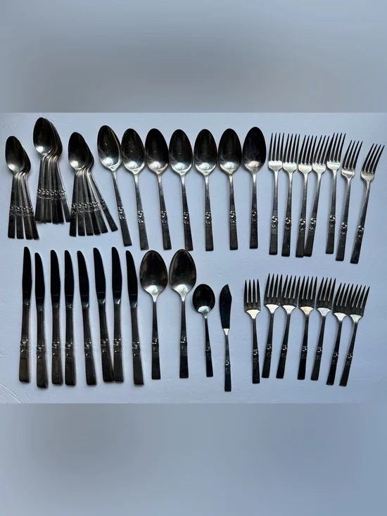Morning Star By Oneida Community Silver Plated 49 Pieces Forks Spoons Vintage