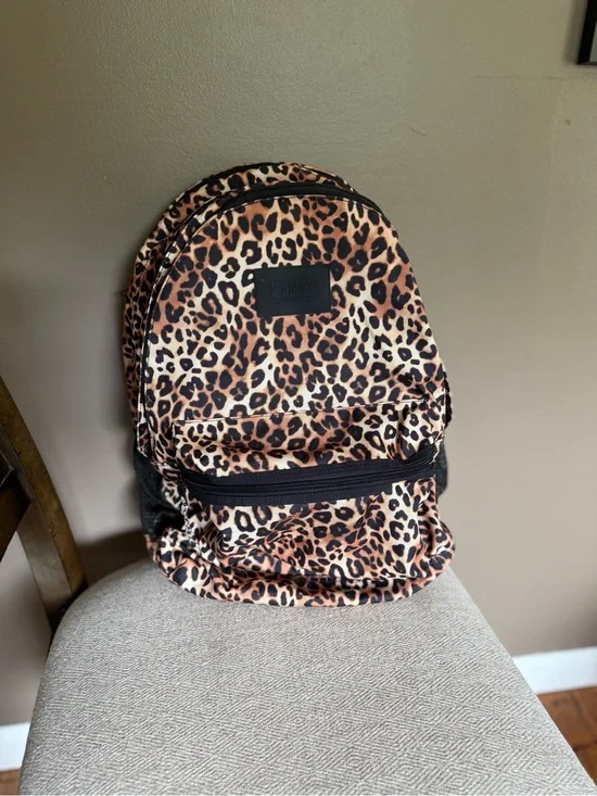 PINK Victoria's Secret Leopard Print Backpack in Tan, Brown, Black