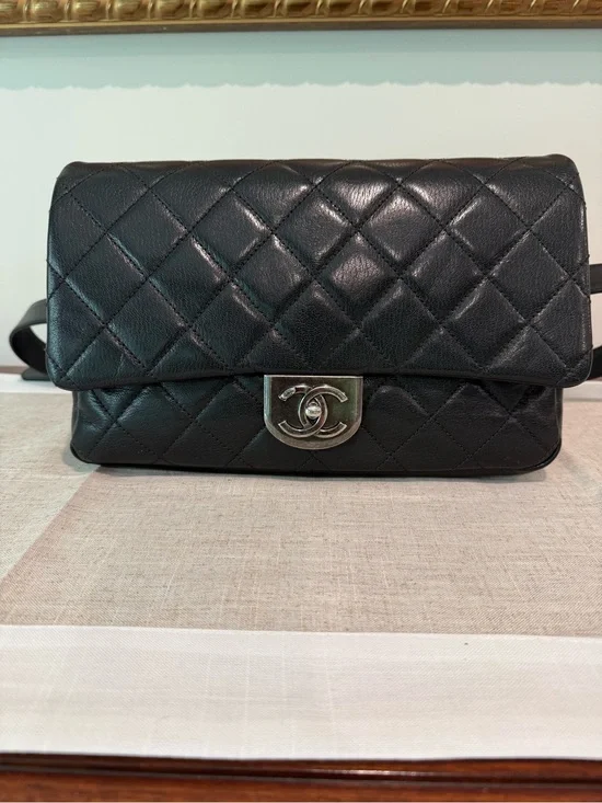 Chanel Black Quilted Goatskin Leather Shoulder Bag with Silver CC Turn-Lock