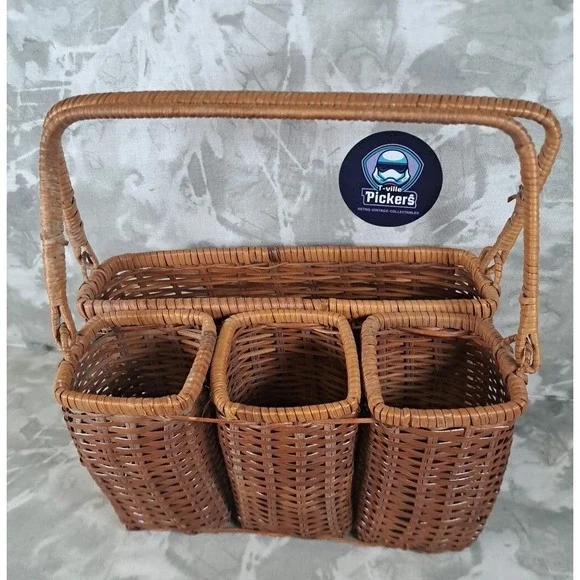 Vtg Wicker Silverware Caddy Flatware Napkin  Holder Organizer Rattan BOHO decor