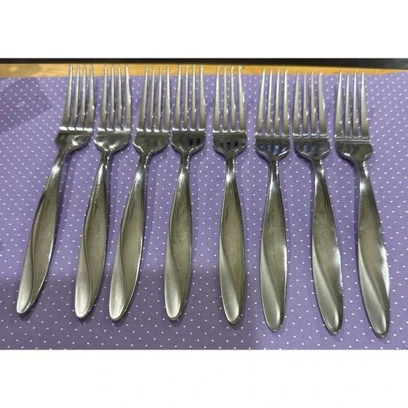 Oneida Simmer Salad Forks Fork‎ Stainless Steel Flatware Set Of 8